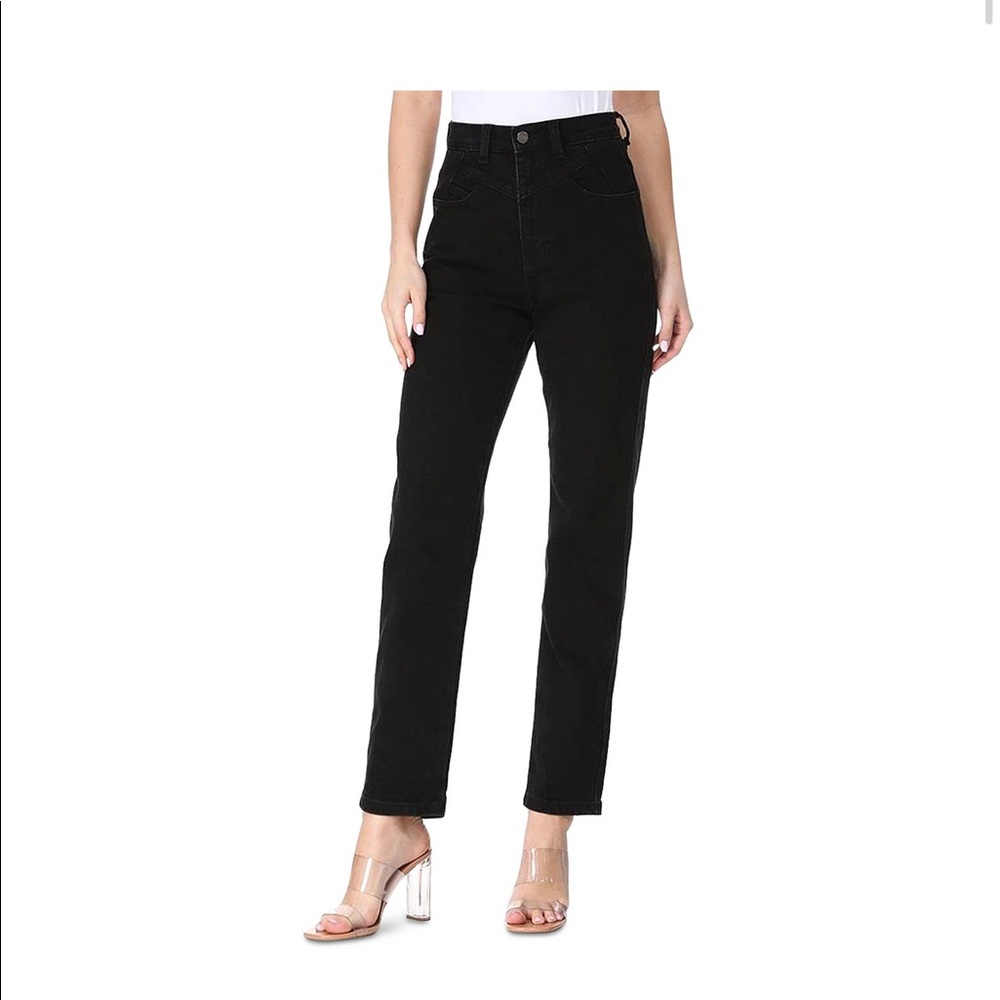 kendall and kylie junior's high rise
